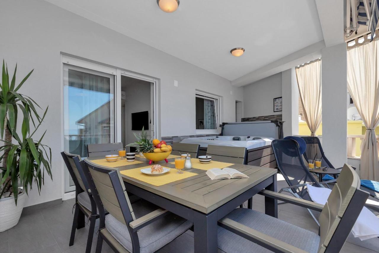 Apartments Villa Joy Podgora Eksteriør bilde